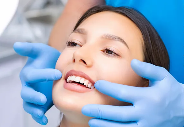 diş tedavileri lamine diş